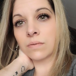 Meet your Posher, Kristin